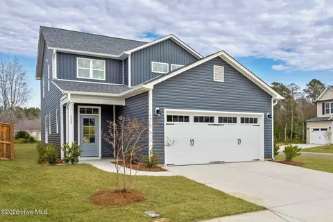 179 S Bandwheel Way, Hampstead, NC 28443