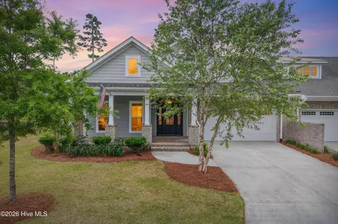 4245 Moorland Ln, Wilmington, NC 28409