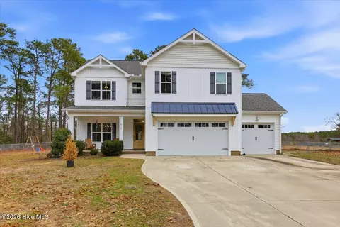 614 Deer Acres Dr, Goldsboro, NC 27530