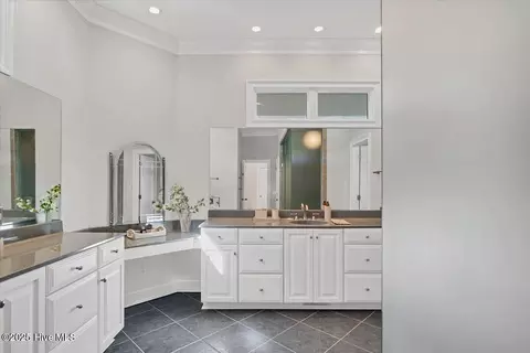 Bath - 409 Meyer Farm Dr, Pinehurst, NC 28374 photo 2 of 15