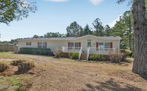 1229 Zack St SE, Bolivia, NC 28422