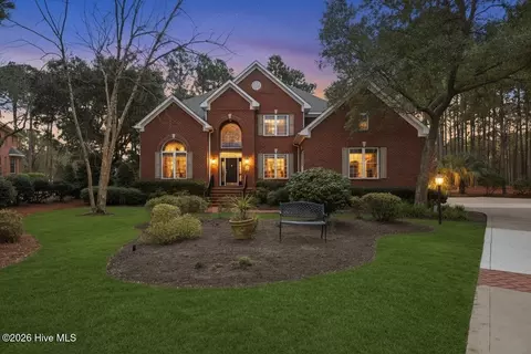 3637 Players Club Dr SE, Southport, NC 28461