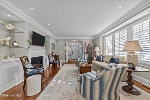 Living - 55 Mccaskill Rd E, Pinehurst, NC 28374 photo 2 of 3