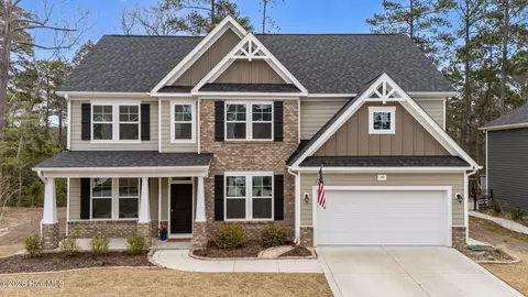 195 Mullingar Dr, Carthage, NC 28327