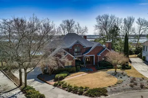 1529 Portsmouth Pl, Wilmington, NC 28411