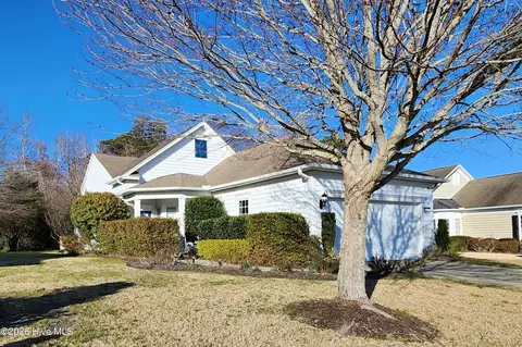 5242 Windward Way, Southport, NC 28461