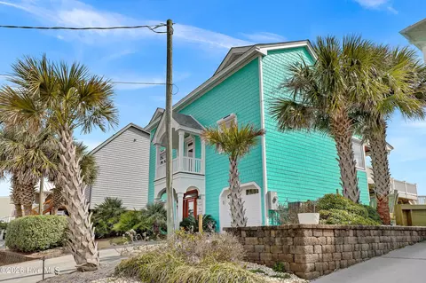511 N Anderson Blvd, Topsail Beach, NC 28445