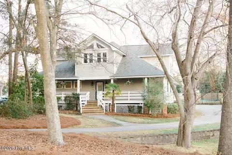 125 Francis Marion Dr, Wilmington, NC 28411