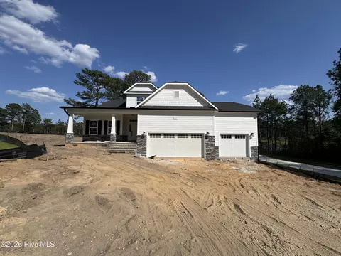 313 Phelps Lk Ln #582, Aberdeen, NC 28315