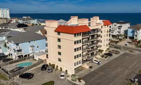 1518 Lake Park Blvd S #3D, Carolina Beach, NC 28428