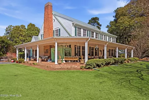 Exterior - 55 Linden Rd, Pinehurst, NC 28374 photo 3 of 12