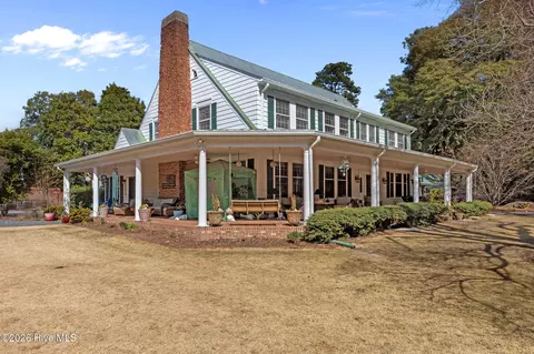 Exterior - 55 Linden Rd, Pinehurst, NC 28374 photo 5 of 15