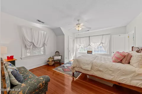 Bedroom - 55 Linden Rd, Pinehurst, NC 28374 photo 3 of 10