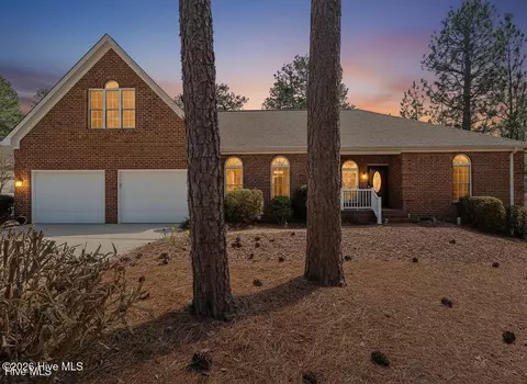 135 Fawnwood Dr, Seven Lakes, NC 27376