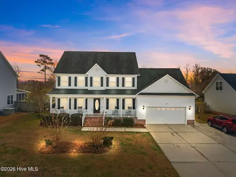 211 Windham Ln, Jacksonville, NC 28540