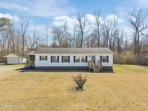 115 Rhonda Ct, Beulaville, NC 28518