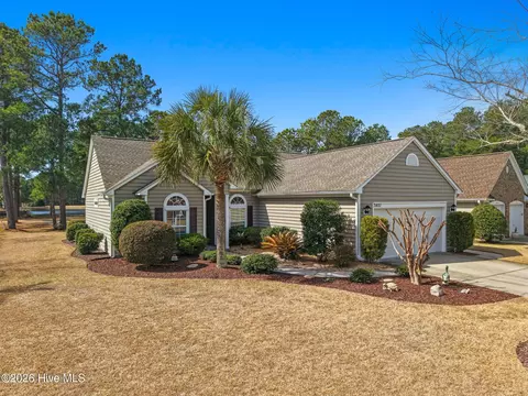 7401 Hermitage Ln, Sunset Beach, NC 28468