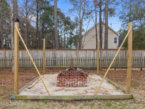 Exterior - 893 Dan Owen Dr, Hampstead, NC 28443 photo 9 of 12