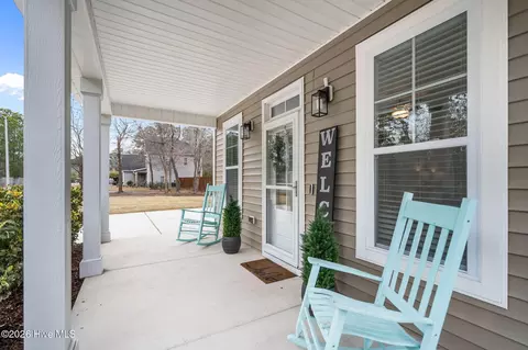 Exterior - 893 Dan Owen Dr, Hampstead, NC 28443 photo 3 of 12