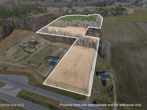 5238 Us 17 Hwy N, Washington, NC 27889