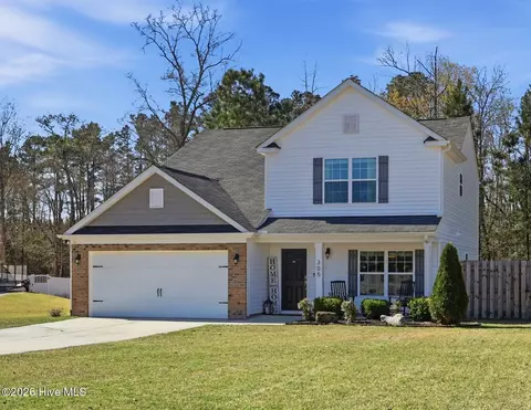 305 Tina Mae Dr, Vanceboro, NC 28586