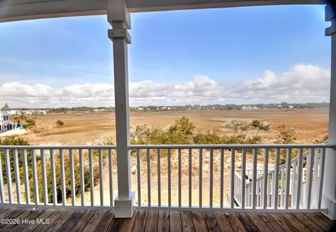 Exterior - 273 E Second St, Ocean Isle Beach, NC 28469 photo 3 of 6