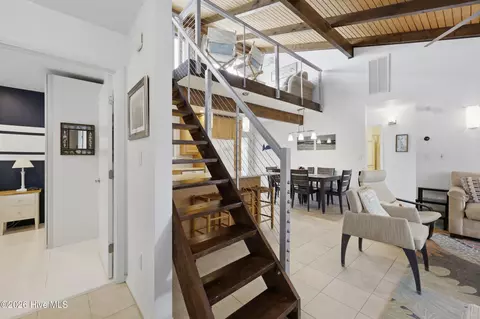 Entry Way - 125 Seabreeze Dr, Duck, NC 27949 photo 3 of 4