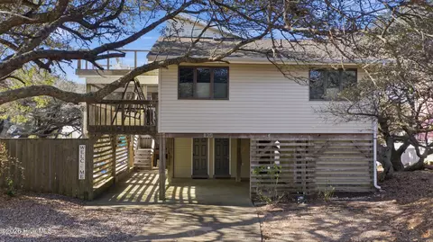 Exterior - 125 Seabreeze Dr, Duck, NC 27949 photo 13 of 13