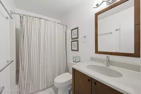 Bath - 125 Seabreeze Dr, Duck, NC 27949 photo 3 of 3