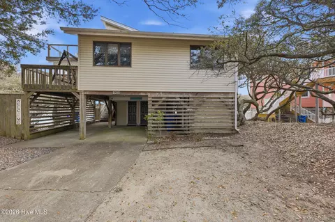 Exterior - 125 Seabreeze Dr, Duck, NC 27949 photo 12 of 13