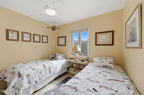 Bedroom - 125 Seabreeze Dr, Duck, NC 27949 photo 8 of 11