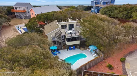 125 Seabreeze Dr, Duck, NC 27949