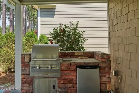 Exterior - 36 Greencastle Dr, Pinehurst, NC 28374 photo 5 of 13