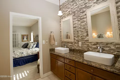 Bath - 40 Greyabbey Dr, Pinehurst, NC 28374 photo 5 of 7