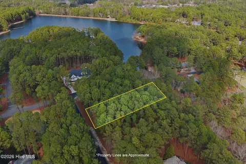 42 Edinburgh Ln, Pinehurst, NC 28374 photo 2