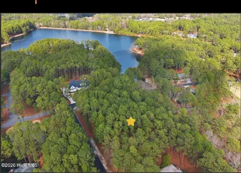 42 Edinburgh Ln, Pinehurst, NC 28374