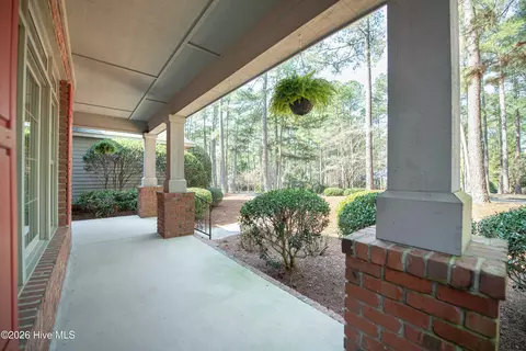 Exterior - 19 Oxton Cir, Pinehurst, NC 28374 photo 6 of 27