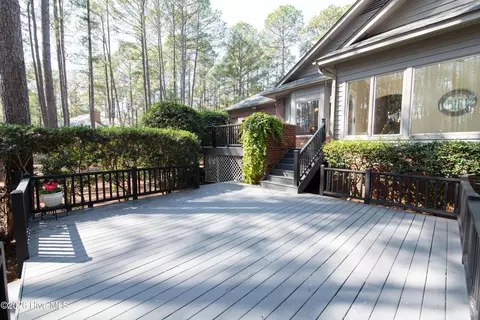 Exterior - 19 Oxton Cir, Pinehurst, NC 28374 photo 15 of 27