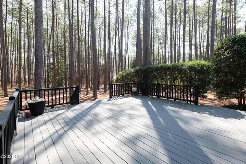 Exterior - 19 Oxton Cir, Pinehurst, NC 28374 photo 11 of 27