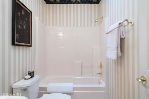 Bath - 19 Oxton Cir, Pinehurst, NC 28374 photo 4 of 4
