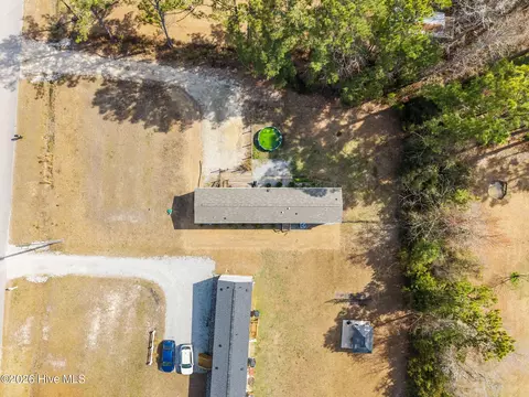 728 James St, Hubert, NC 28539 photo 28