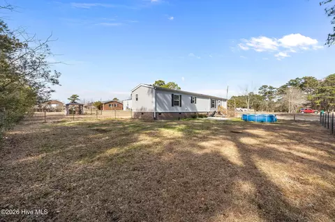 728 James St, Hubert, NC 28539 photo 26