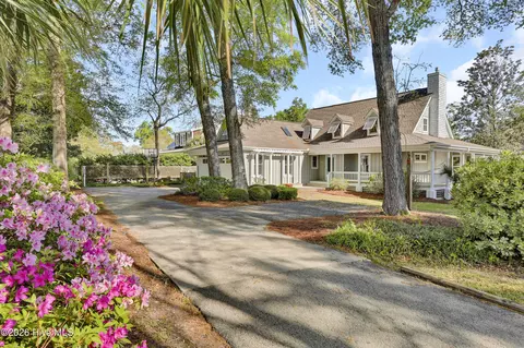 7200 Airlie Pl, Wilmington, NC 28403
