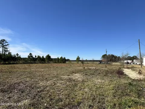 000 Chinquapin Chapel Rd, Trenton, NC 28585