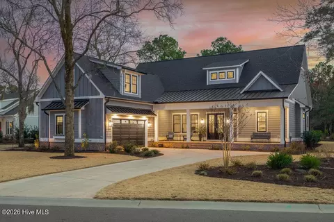 9143 Fallen Pear Ln NE, Leland, NC 28451
