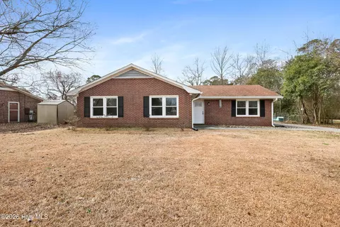 204 Old Mill Rd, Castle Hayne, NC 28429