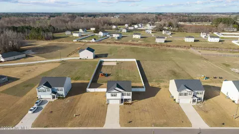 View/Area - 4080 Debbie Dr, Ayden, NC 28513 photo 7 of 12