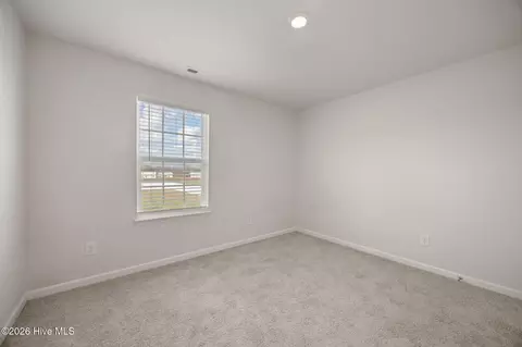 Bedroom - 4080 Debbie Dr, Ayden, NC 28513 photo 4 of 9