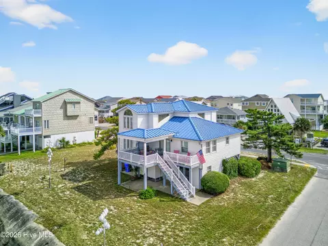 189 E Second St, Ocean Isle Beach, NC 28469