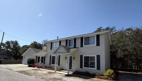 103 Laurel Ln, Beaufort, NC 28516